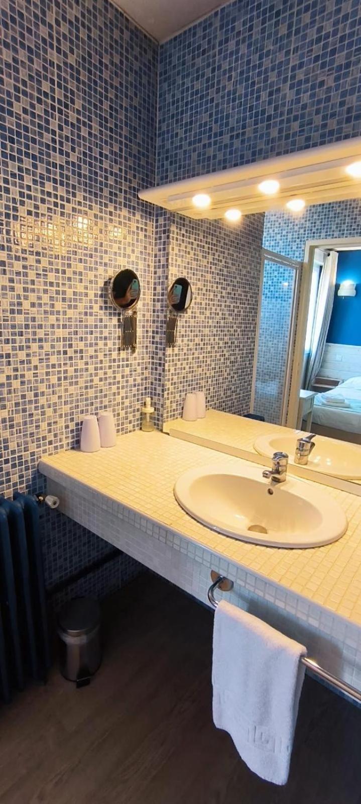 Hotel Le Boiate Арес Екстер'єр фото
